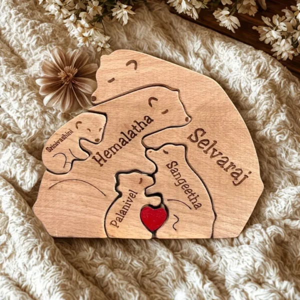RTGHCRAFT Custom Natural Wood Bear Family Name Plaque - Image 2